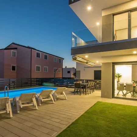 Villa In Kremenici - Insel Krk 43326 Sveti Vid-Miholjice