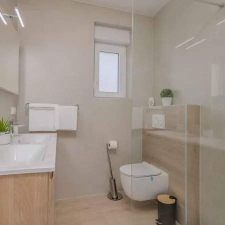 Villa In Kremenici - Insel Krk 43326 Sveti Vid-Miholjice