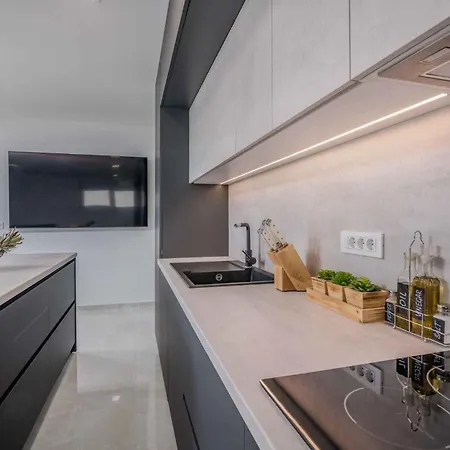 Villa In Kremenici - Insel Krk 43326 Sveti Vid-Miholjice